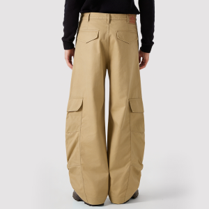 Mid-Rise Worsted Multi-Pocket Curved-Leg Trousers