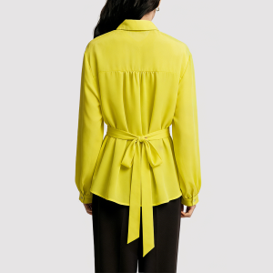 Simple and Lightweight Women's Long-Sleeve Shirt